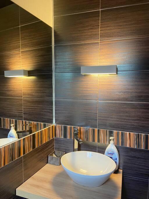 Apartment Scirocco *